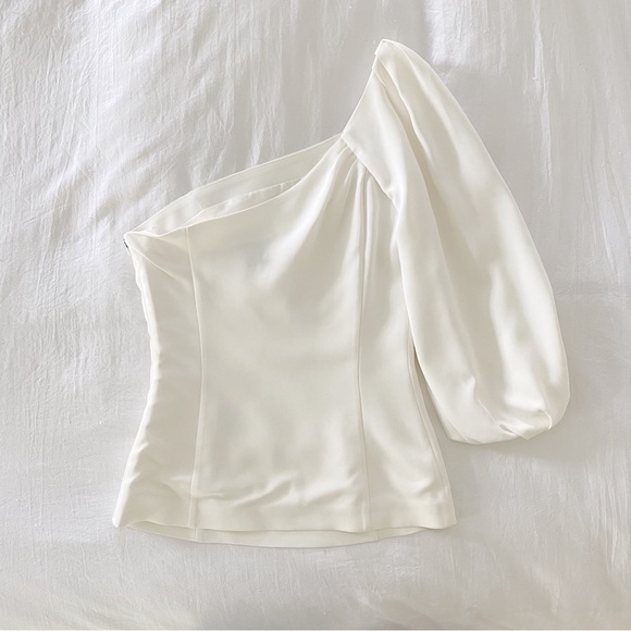 G. Label by Goop Celina One-Shoulder Puff Sleeve Top in Ivory - Picture 12 of 14